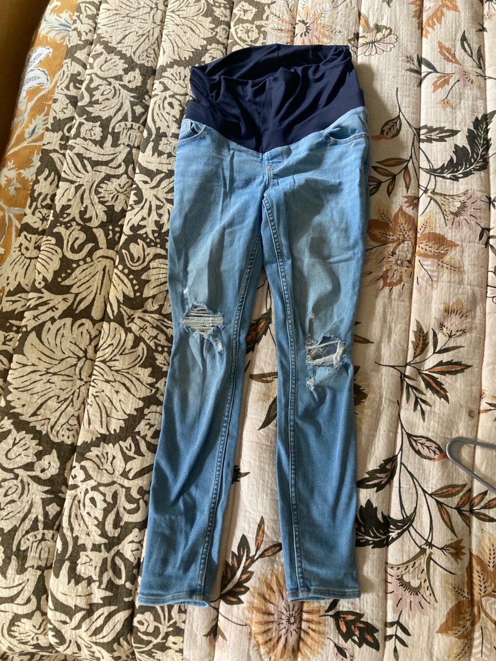 Old Navy Light Blue Maternity Skinny Jeans with Distressed Knees